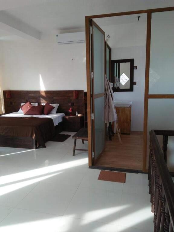 The Ocean Villa At Surf Spot Matara Dış mekan fotoğraf
